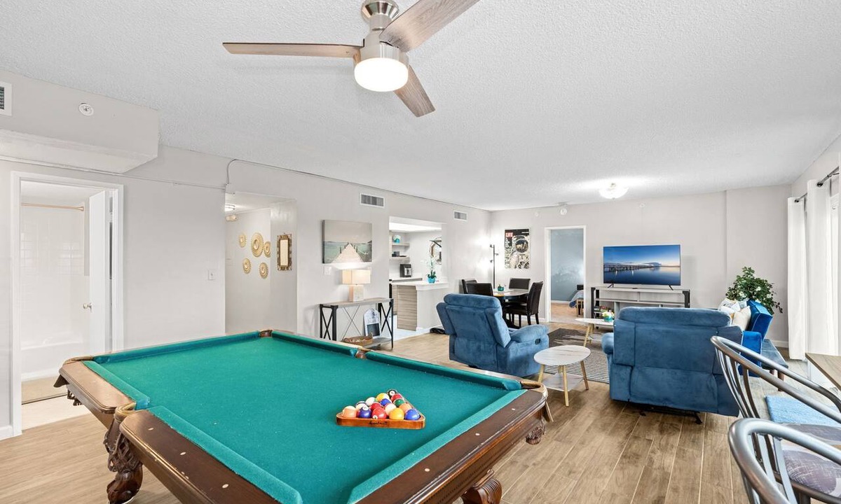 South Patrick Shores Condo | Satellite Beach Condo: Private Balcony, Beach Path & Game-Ready Foosball Table! 🏝️
