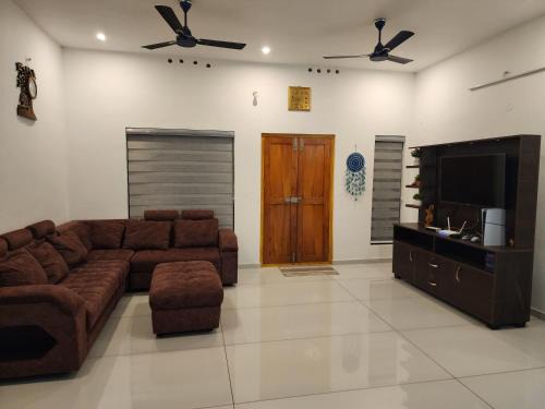 Nedumangad Villa | Sathwika