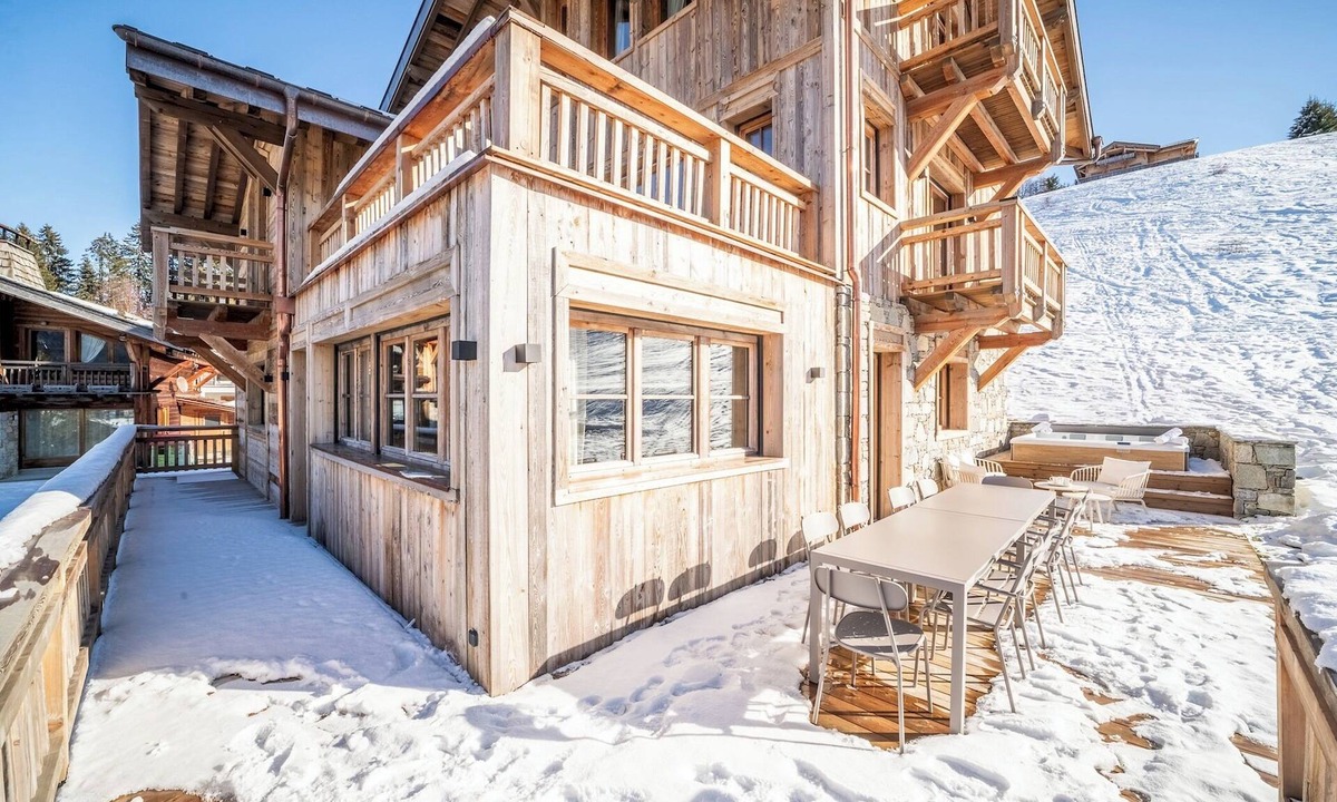 Les Gets Ski Chalet | Savanna - Jacuzzi | Fireplace | Views | Les Gets