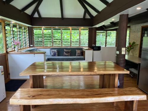 Cakaudrove House | Savusavu Salt Lake Guesthouse