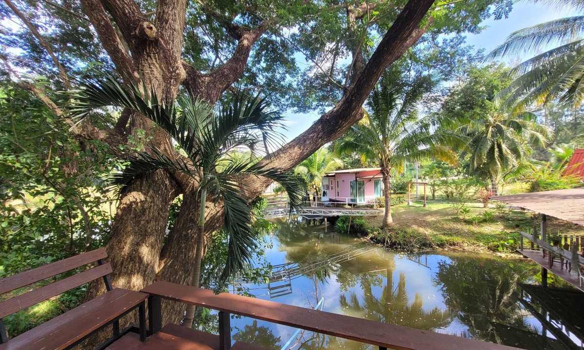 Pak Thong Chai Hotel | Sawansang Nangkeaw Resort