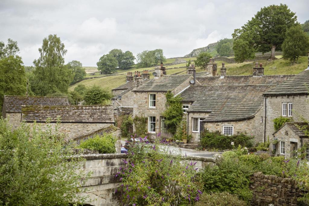 Hebden House | Scala Glen Cottage