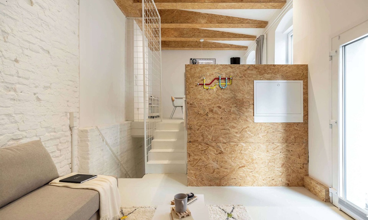 Weissensee Apartment | Scandinavian Loft Duplex (50sqm) near Antonplatz
