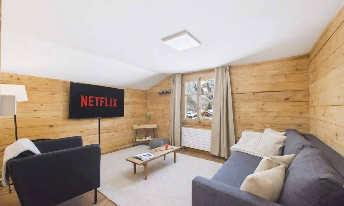 Randa House | Scenic Mountain Views Apartment near Zermatt