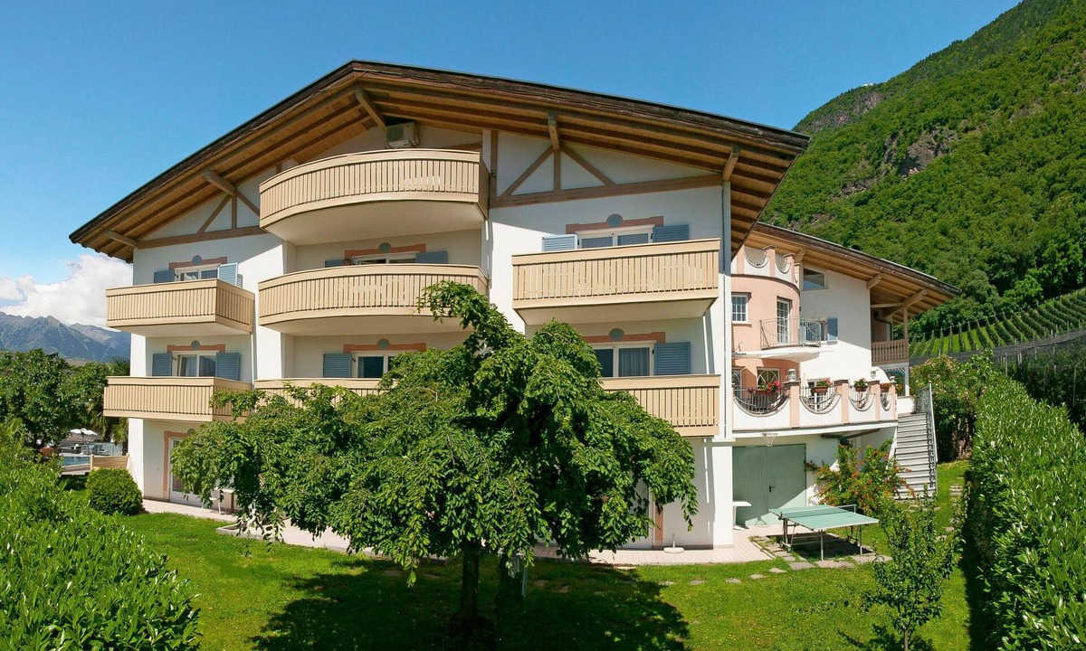Postal Apartment | Schöneck by Interhome