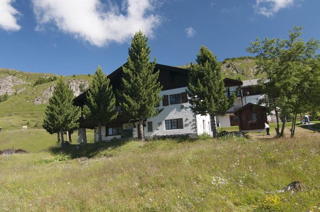 Riederalp Apartment | Schönegg Studio