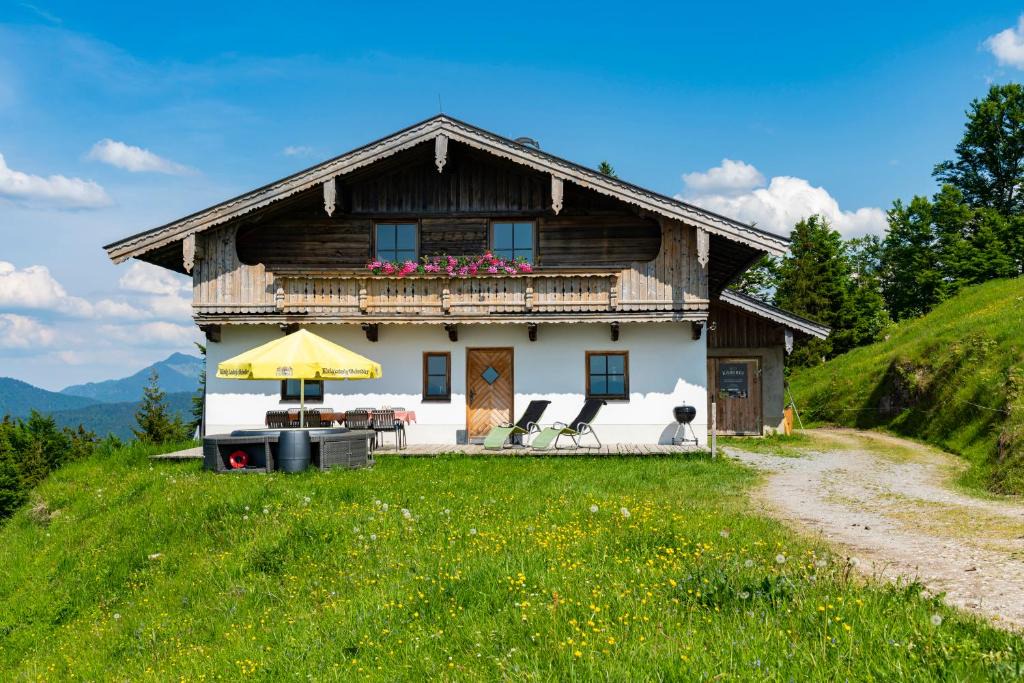 Koessen House | Scheibenwald Hütte