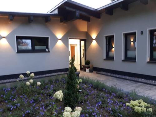Wichmannsdorf House | Schliep Comfortable holiday residence