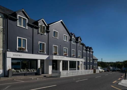 Skull Hotel | Schull Harbour Hotel & Leisure Centre