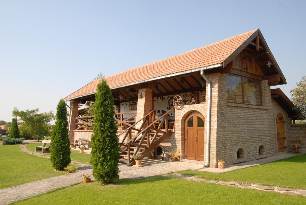 Sandra House | Schwabenhaus