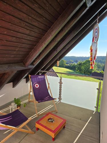 Schoemberg Apartment | Schwarzwald-Oase mit Panoramabalkon - 3 Schlafzimmer - 6 Gäste