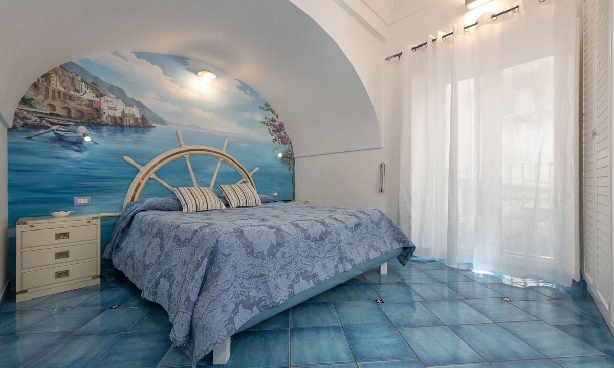 Amalfi Apartment | SCIROCCO APARTMENT - CENTER OF AMALFI WITH TERRACE