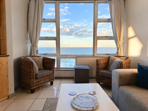 Scottburgh Apartment | Scottburgh Views 707 Seafront Apartment