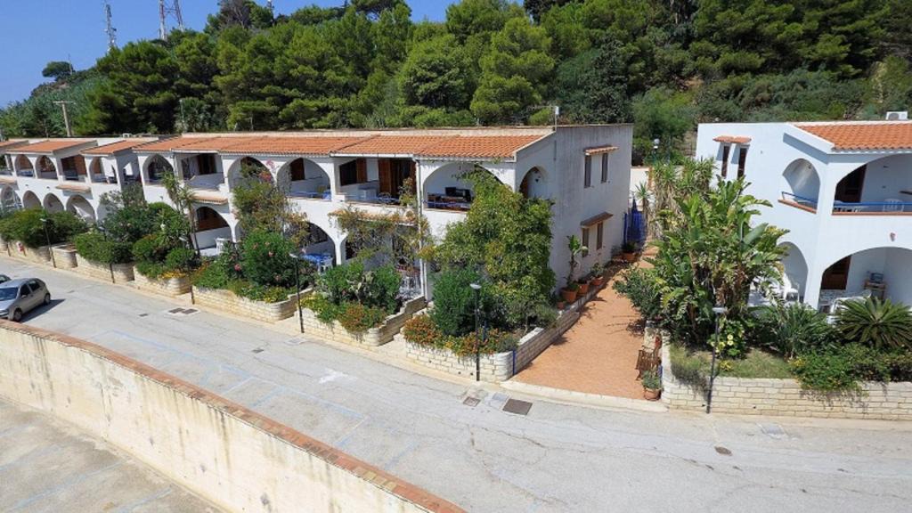 Sciacca Apartment | Sea Front Apartment 5 beds with balcony 250 meters from the beach