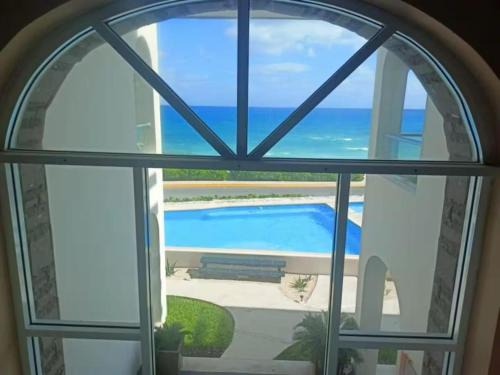 Salinas Apartment | SEA-FRONT VILLA, Isla Mujeres! Stunning Sea Views!