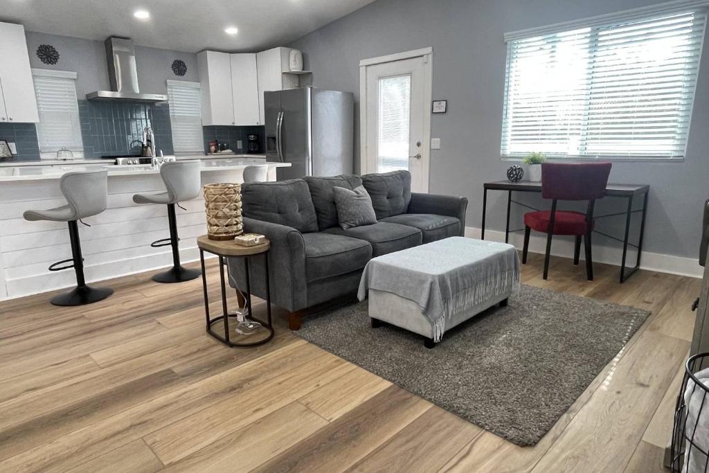 Allendale Terrace Apartment | Sea Glass Cottage