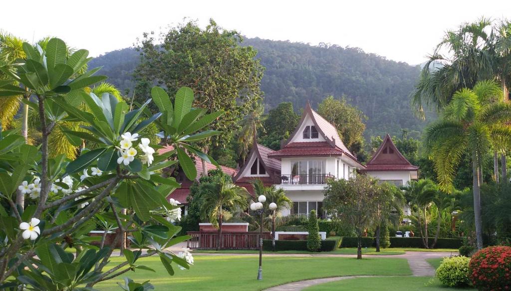 Ko Chang Villa | Sea Lavender Villa