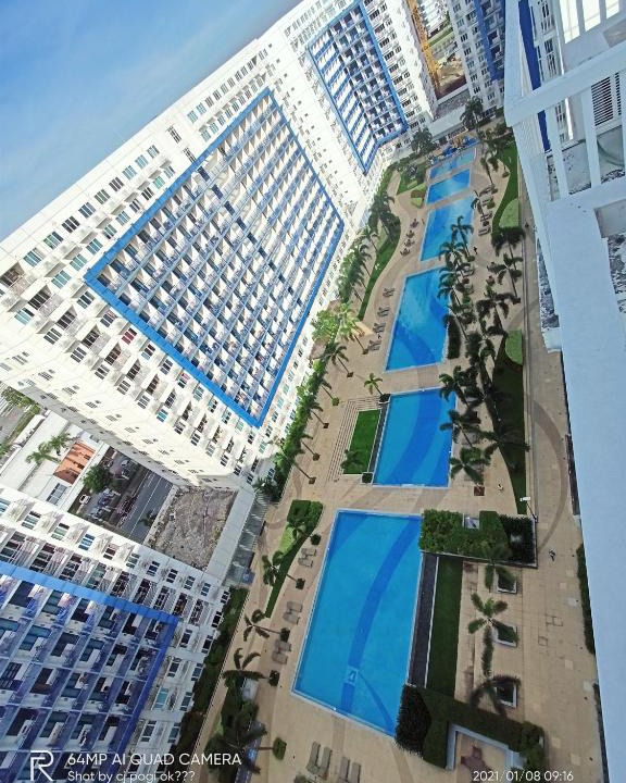 Barangay 76 Apartment | Sea Residences MOA Complex - Ruffa's Place