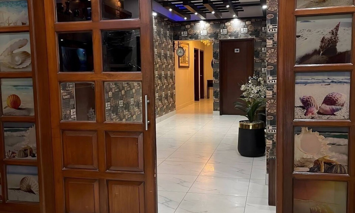 Clifton Hotel | Sea Shell Fort