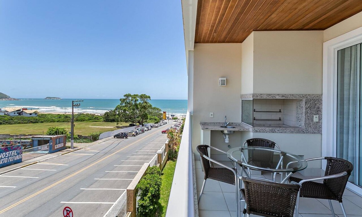 Santinho Apartment | SEA VIEW | Balcony with BBQ Grill #CSA02