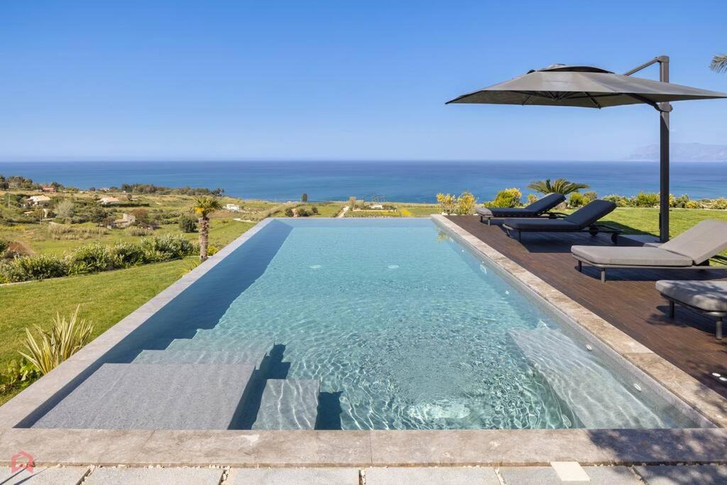 Castellammare del Golfo Villa | Sea View Villa whit Pool