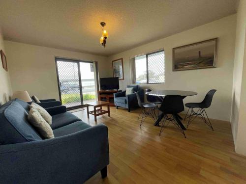 Tuncurry Apartment | Seabreeze 6
