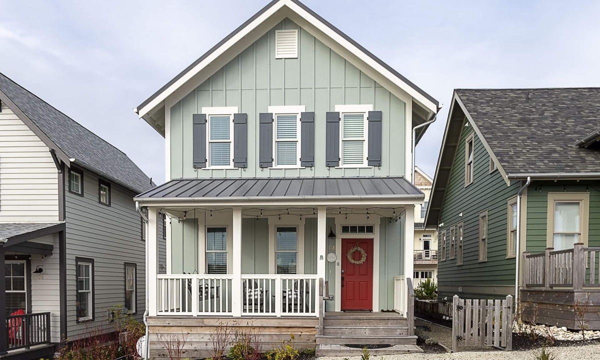 Seabrook House | Seabrook's O'ceananigans, a dog-friendly home!