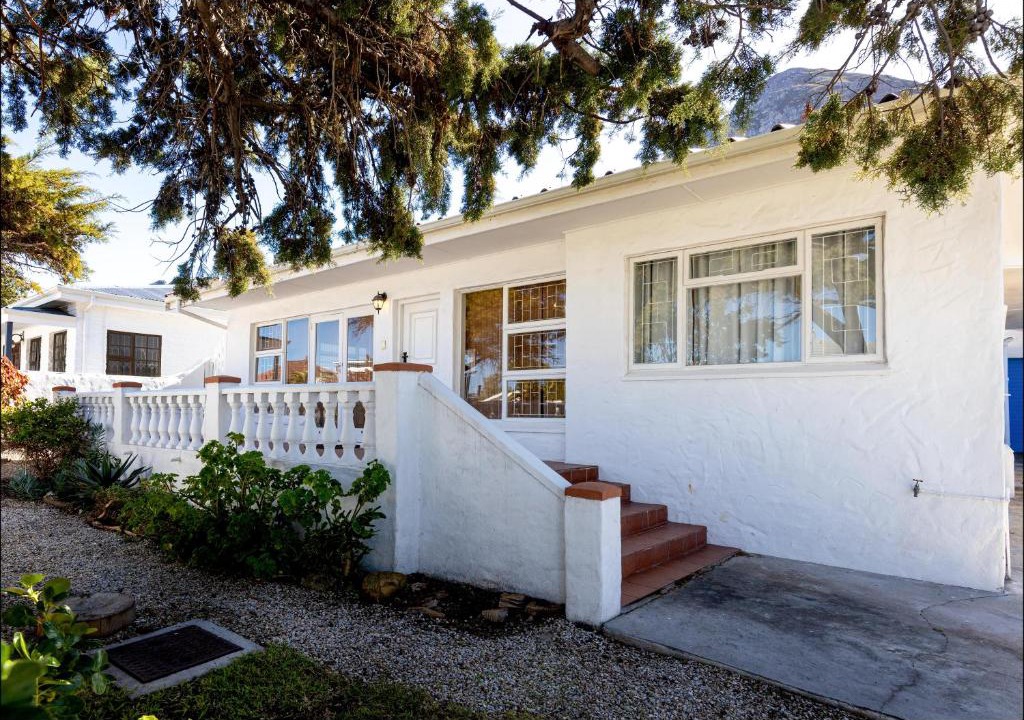 Voelklip House | SeaCrest Cottage
