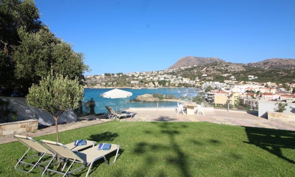 Almyrida Villa | SeaDream Beachfront Villa with sea view and jacuzzi