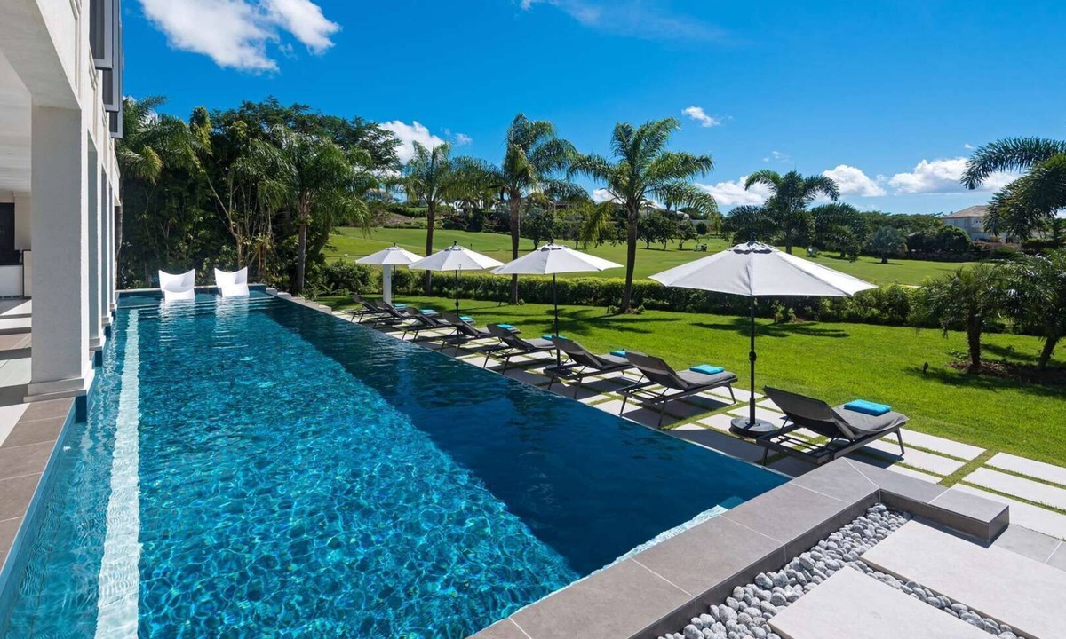 Westmoreland Villa | Seaduced Luxury villa