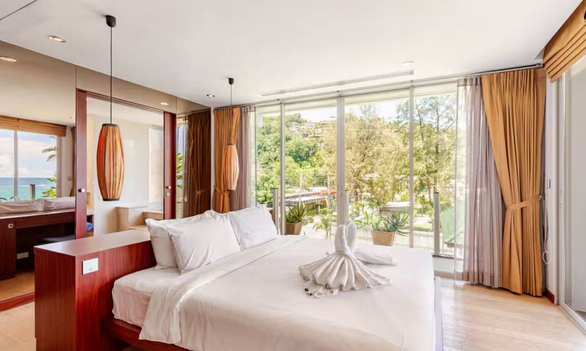 Choeng Thale Apartment | Seafront 2-bedroom apartment in Bangtao beach Thalang Phuket