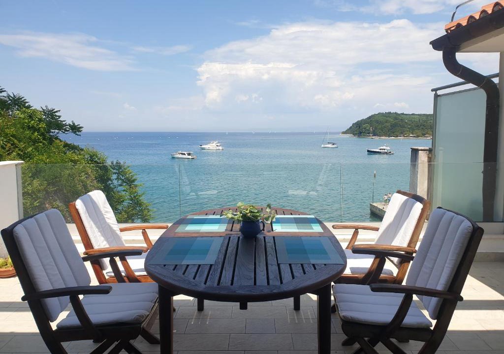 Strunjan Apartment | Seafront Apartment Strunjan