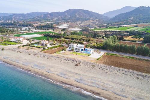 Argaka Villa | Seafront Villa Sea Gem - Private Beach Area & Infinity Pool