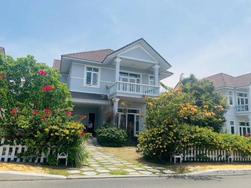 Phu Hai Beach Villa | Sealinks villa Beach PE23- PE88
