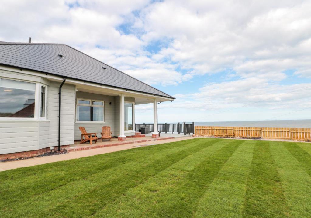 Filey House | Seapoint