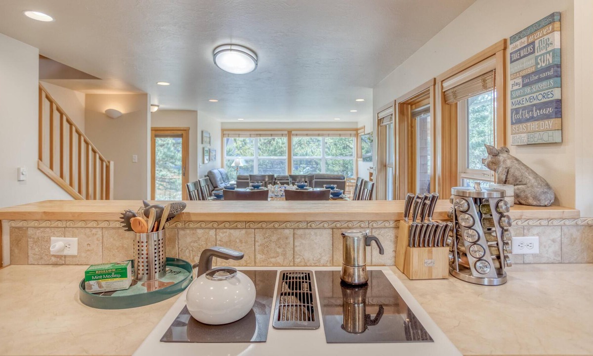 Shorepine Village House | Seas The Day Pacific City