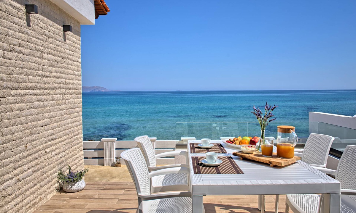 Kokkini Chani Villa | Seashell Suite by the Sea