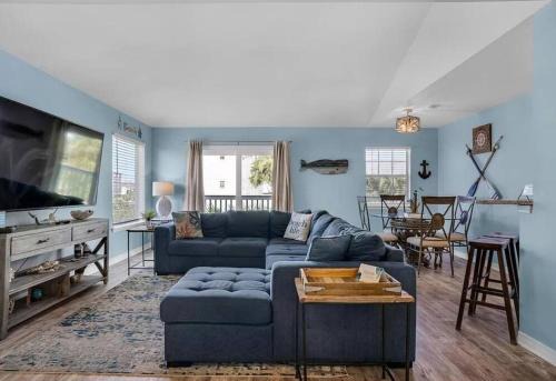 Holiday Isle Apartment | Seashell Suite!