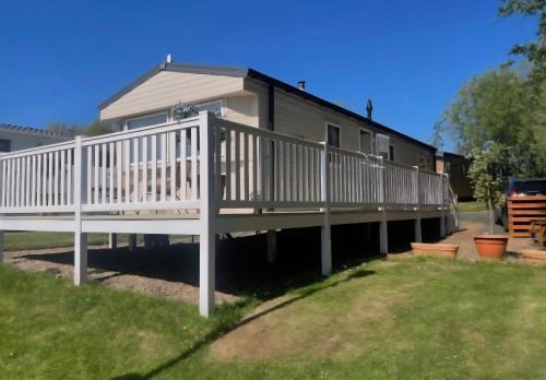 Coldingham House | Seashells - Exclusive Private Area to Side
