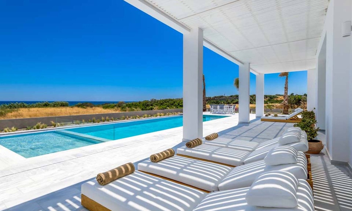 Lahania Villa | Seashore Villa