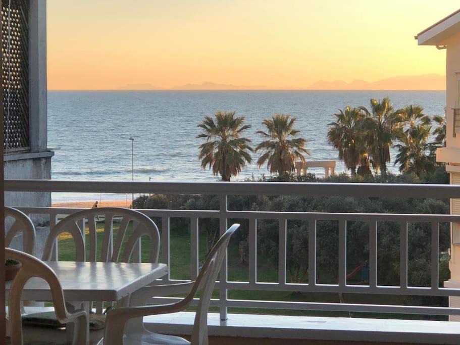 Side Apartment | SEASİDE Beachfront Serviced Apartment