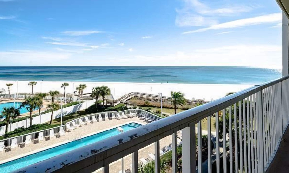 Orange Beach Condo | Seaside Beach & Racquet Club 4510 by Roberts Brothers Vacation Rentals
