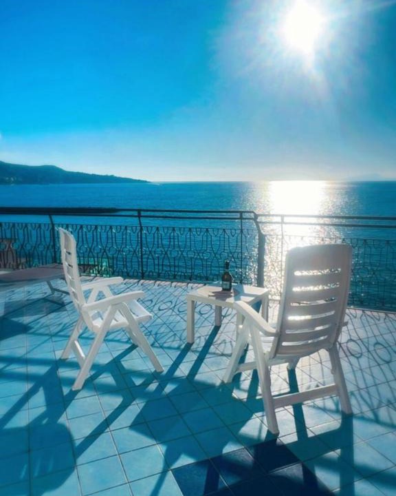 Meta Apartment | Seaside Dream View-Private Beachfront Terrace