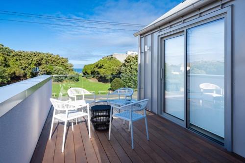 St. Clair House | Seaside Luxe in St Clair