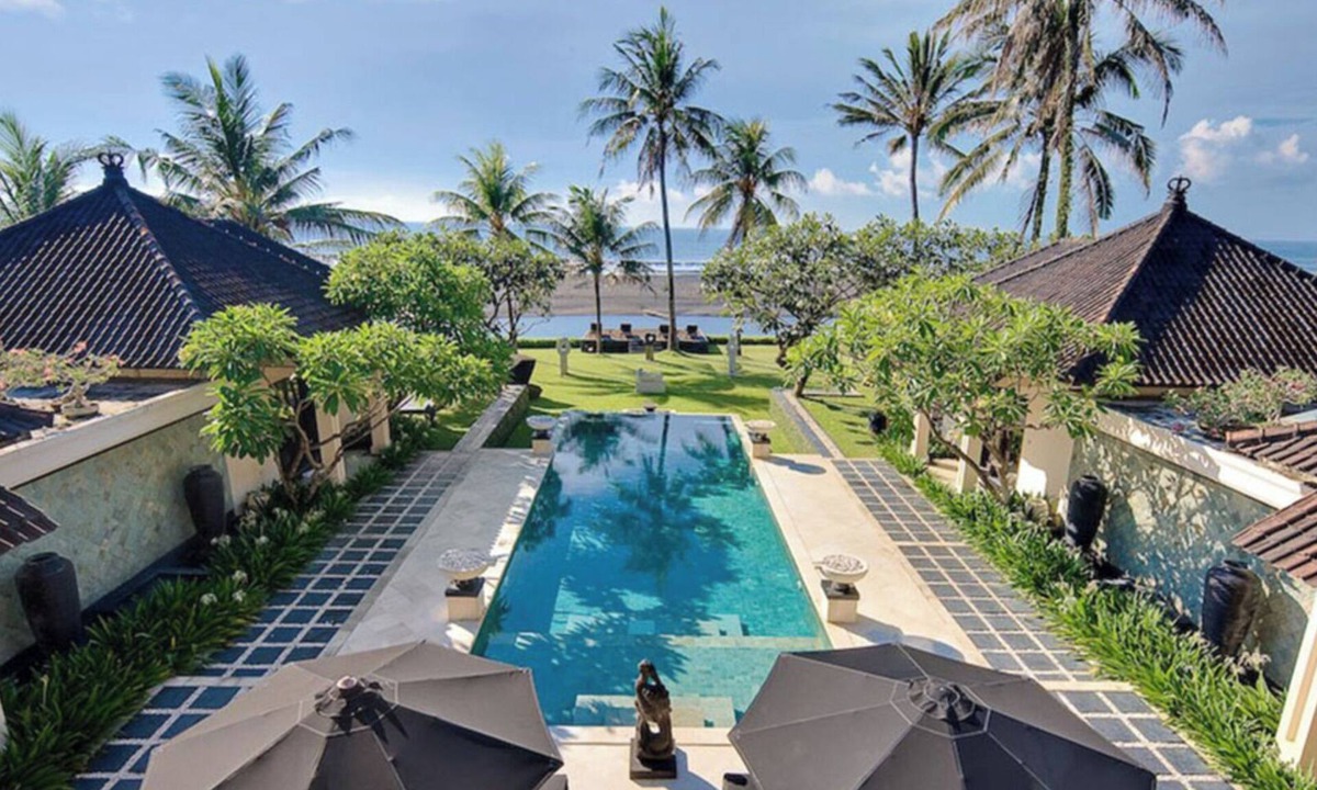 Saba Villa | Seaside Serenity with Private Pool – Bali Villa 1016