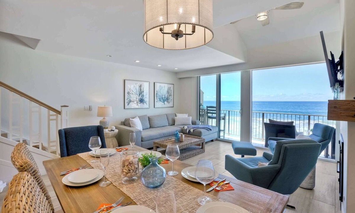 Carlsbad Village Condo | Seaside Sunset Summar