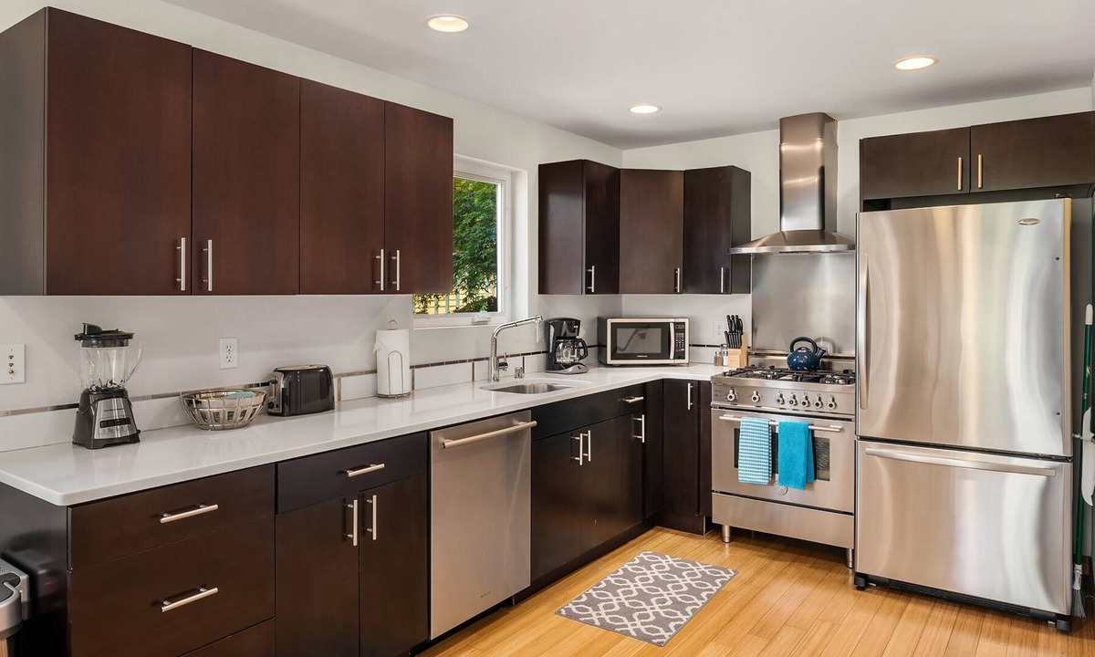 Minor House | Seattle Vacation Home: Capitol Hill - 3 bed/2.5 bath, great location