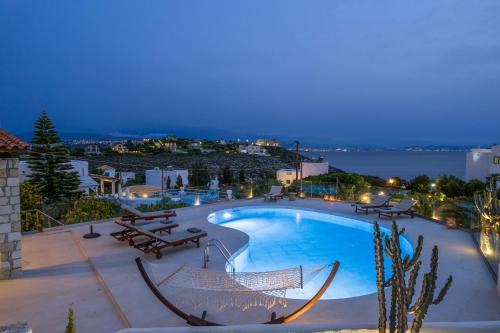 Stavros Villa | Seaview Villa Ormos, Heated Pool, Sea & Sun Villas