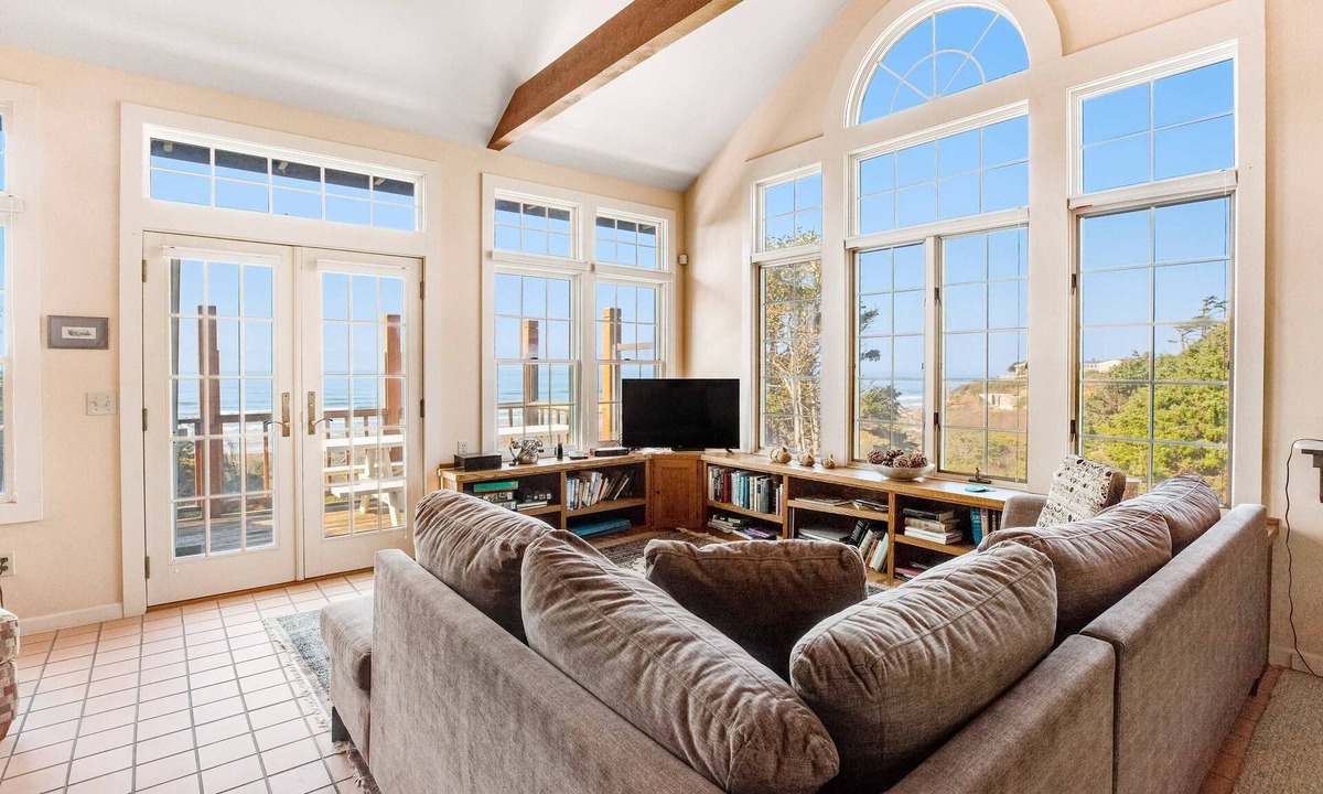 Arch Cape House | Secluded beachfront home with Pacific Ocean views, fireplace, game room, grill