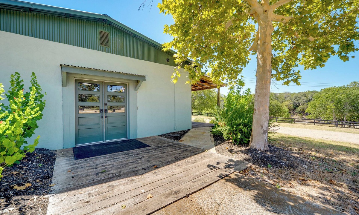 Blanco House | Secluded Blanco Home w/ Private River Access!